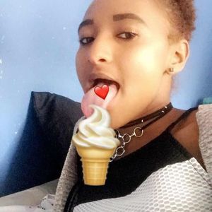 Meet your Posher, Evamarie